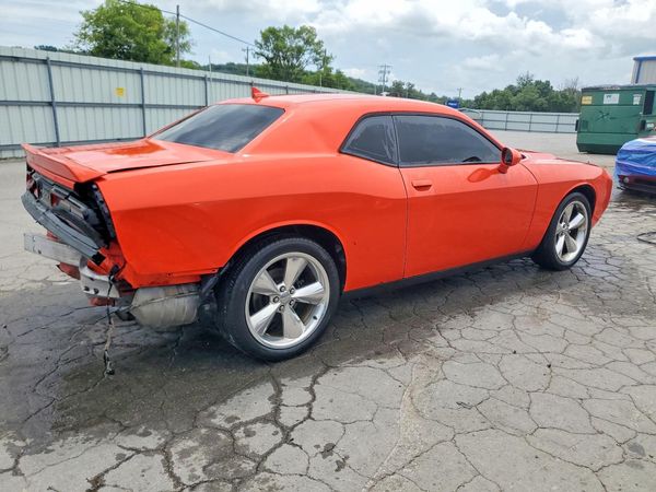 2016 DODGE CHALLENGER SXT