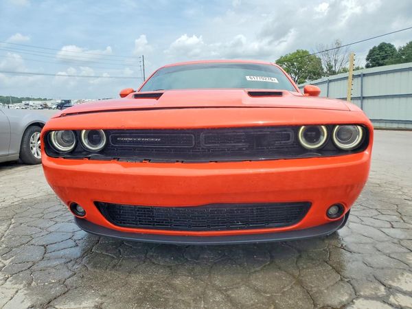 2016 DODGE CHALLENGER SXT