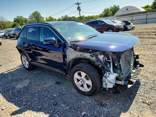 2019 TOYOTA RAV4 XLE / XLE Premium 4WD