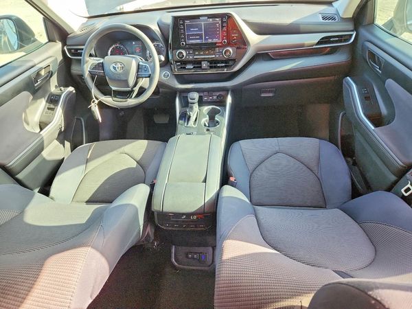 2020 TOYOTA HIGHLANDER L