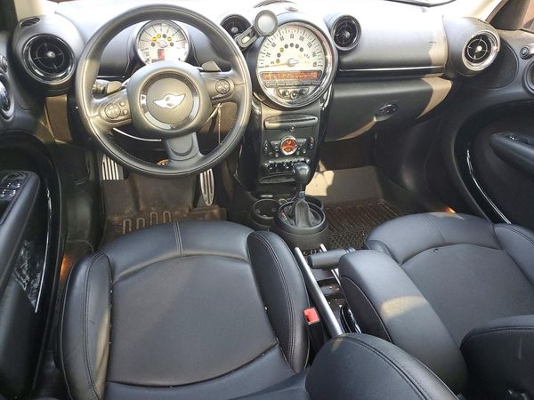 2014 MINI COOPER