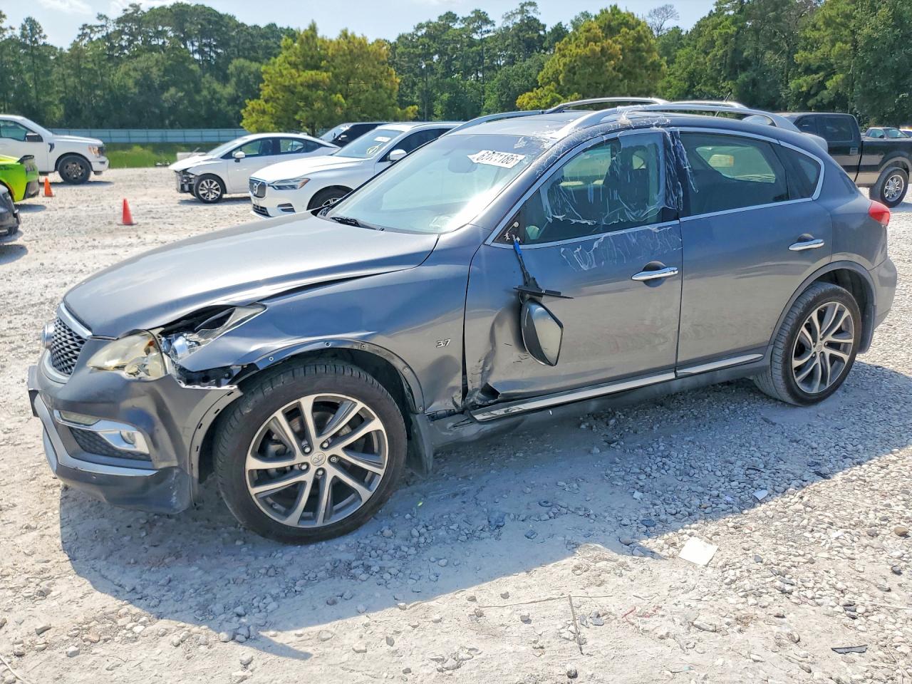 2016 INFINITI QX50