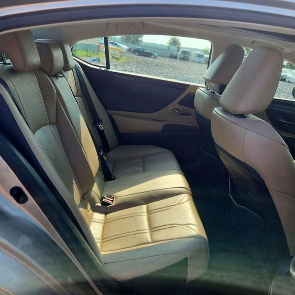 2020 LEXUS ES 350 Luxury