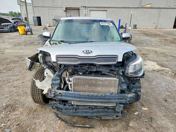 2018 KIA SOUL Base