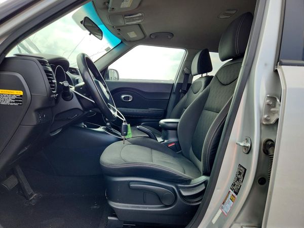 2018 KIA SOUL Base