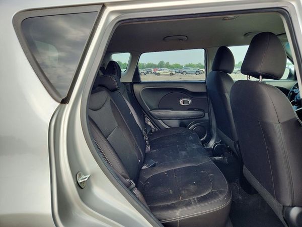 2018 KIA SOUL Base