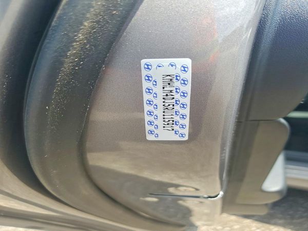 2024 HYUNDAI ELANTRA Blue