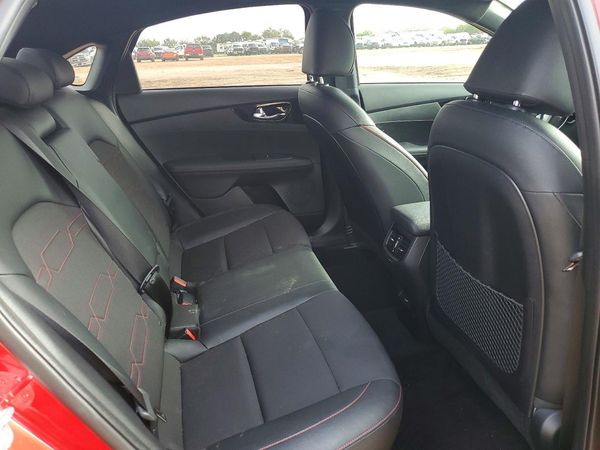 2024 KIA FORTE GT