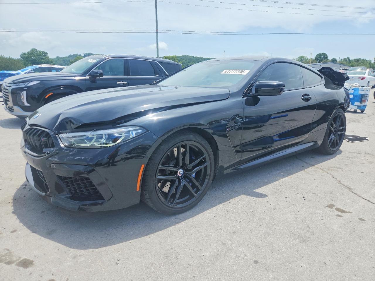 2020 BMW M8