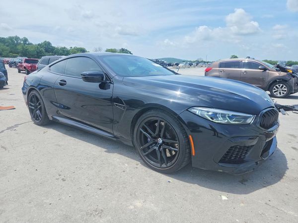 2020 BMW M8