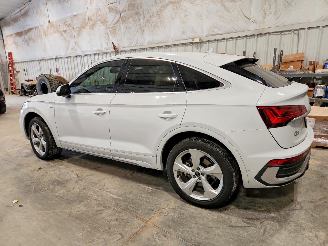 2023 AUDI Q5 S Line quattro Premium
