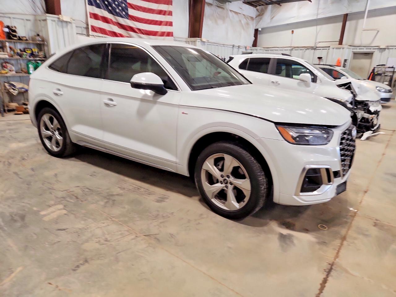 2023 AUDI Q5 S Line quattro Premium