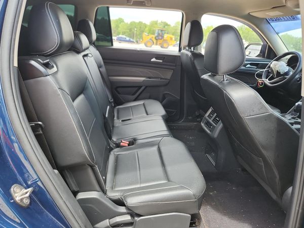 2021 VOLKSWAGEN ATLAS SE w/ Tech