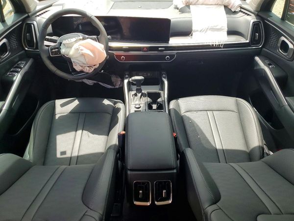 2025 KIA SORENTO