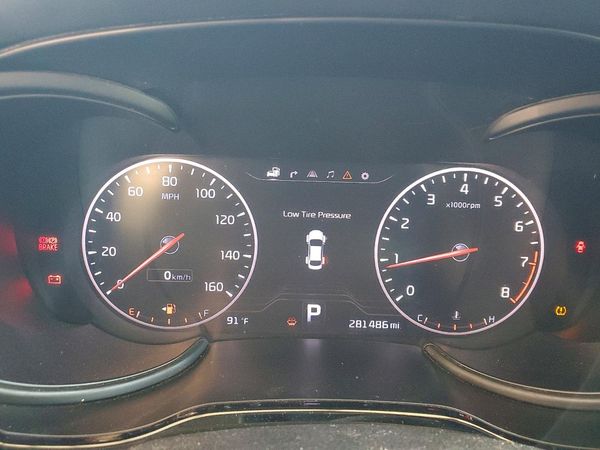 2015 KIA K900 KH