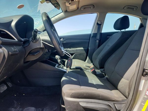 2021 HYUNDAI ACCENT SE & SEL