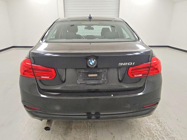 2017 BMW 320 SA