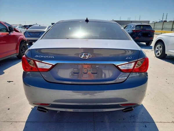 2012 HYUNDAI SONATA Middle level