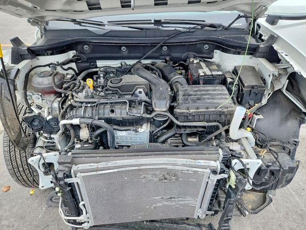 2024 VOLKSWAGEN TAOS 4Motion SE