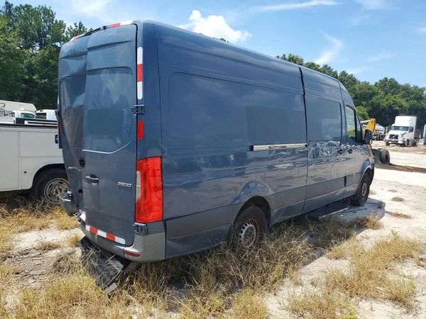 2021 MERCEDES-BENZ SPRINTER 907 (VS30) — PSRA
