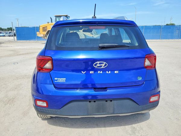 2023 HYUNDAI VENUE
