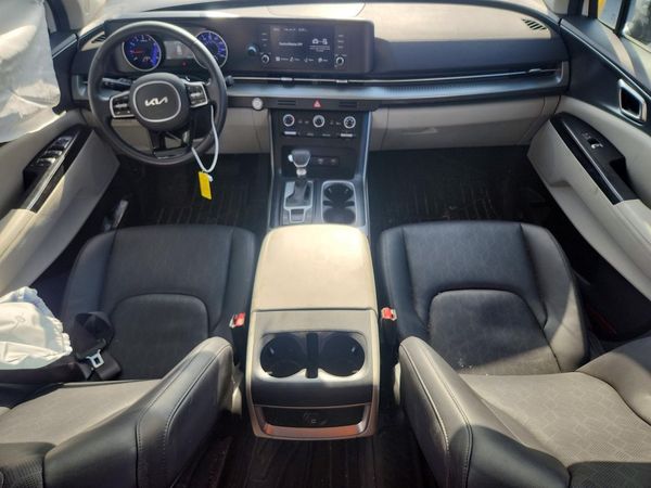2024 KIA CARNIVAL LX, LX Seat Package