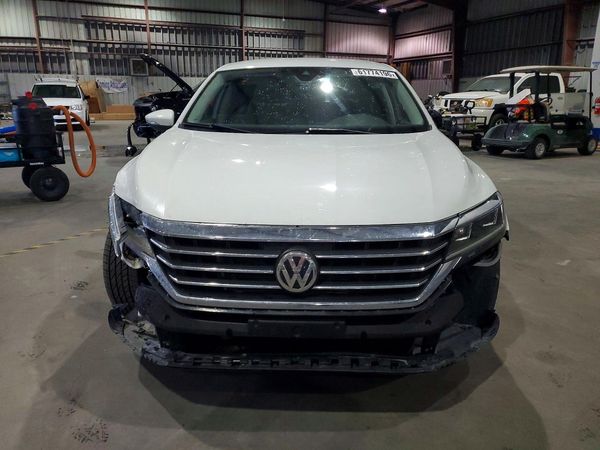 2020 VOLKSWAGEN PASSAT SE