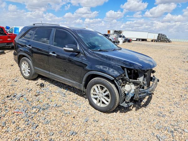 2015 KIA SORENTO GL