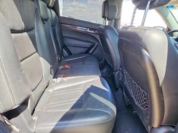 2015 KIA SORENTO GL