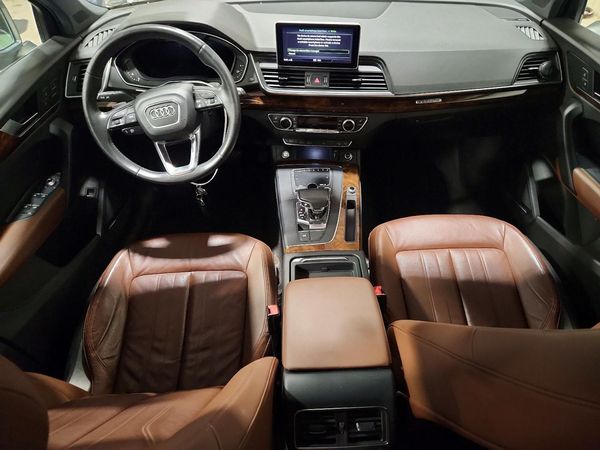 2018 AUDI Q5
