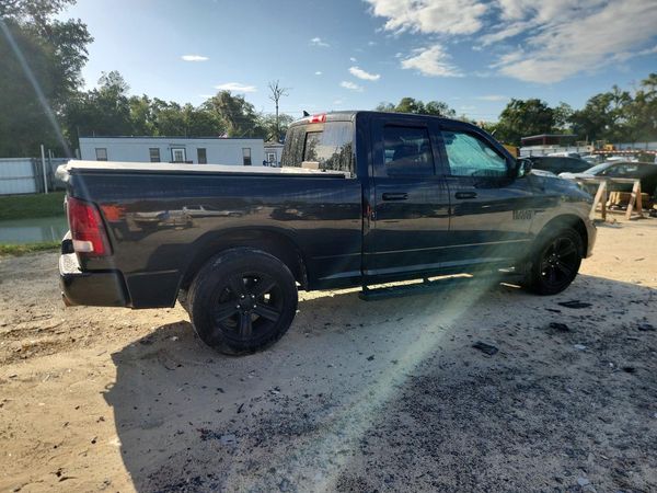 2017 RAM 1500 Sport