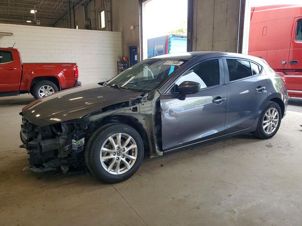 2017 MAZDA 3