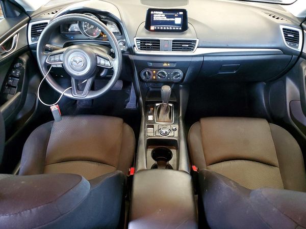 2017 MAZDA 3