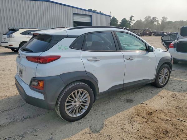 2018 HYUNDAI KONA SEL with Tech Pkg