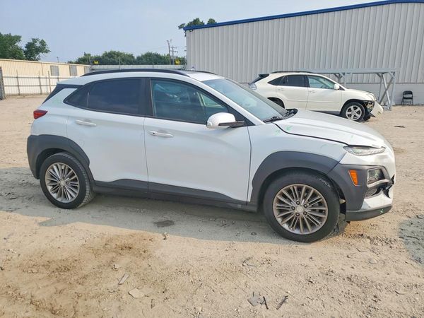 2018 HYUNDAI KONA SEL with Tech Pkg