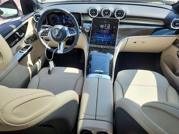 2026 MERCEDES-BENZ GLC