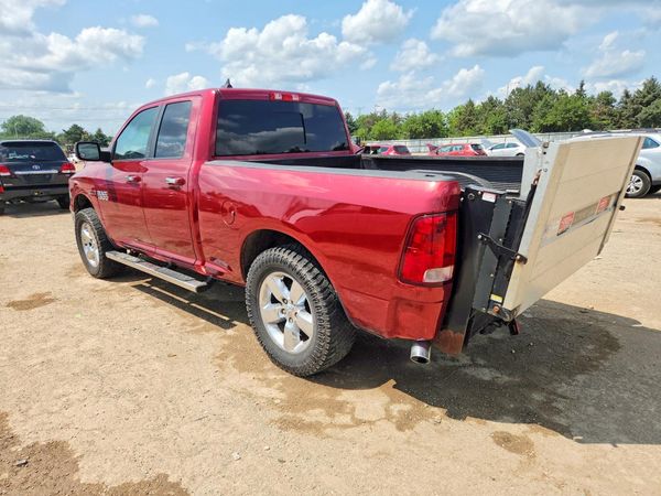 2014 RAM 1500 SLT