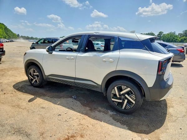 2025 NISSAN KICKS