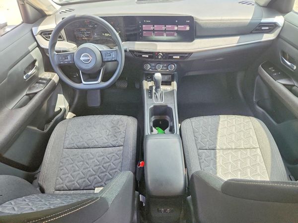 2025 NISSAN KICKS
