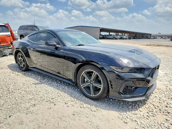 2025 FORD MUSTANG I4
