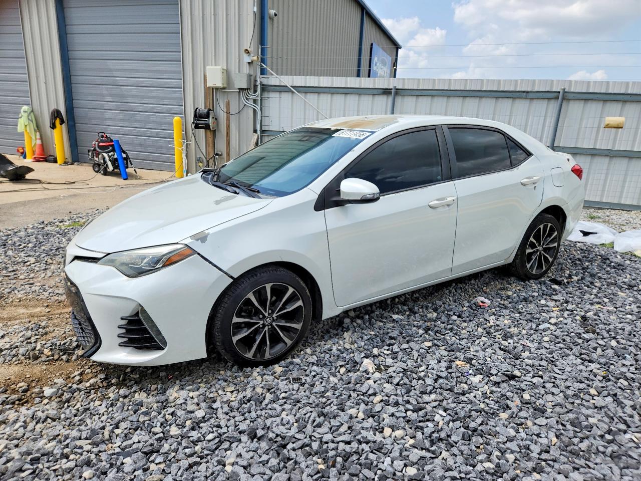 2017 TOYOTA COROLLA