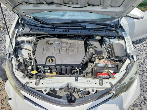 2017 TOYOTA COROLLA