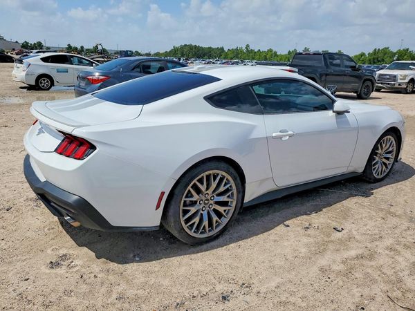 2024 FORD MUSTANG I4