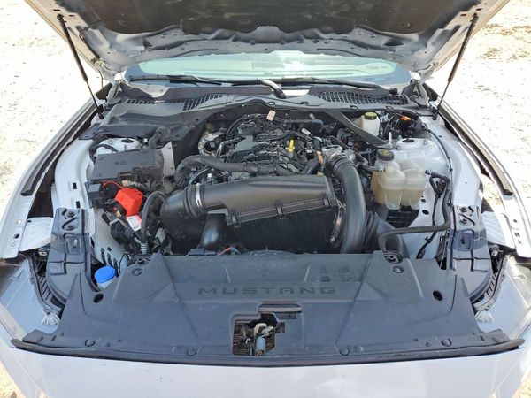 2024 FORD MUSTANG I4