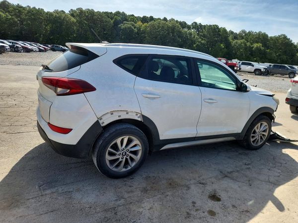 2017 HYUNDAI TUCSON