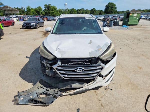 2017 HYUNDAI TUCSON