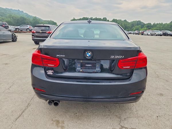 2018 BMW 330 xDrive