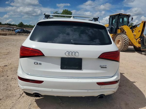 2016 AUDI Q5 quattro Premium Plus — DIRR