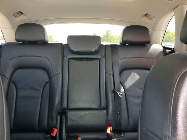 2016 AUDI Q5 quattro Premium Plus — SUVN