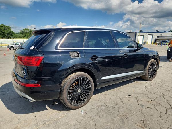 2018 AUDI Q7